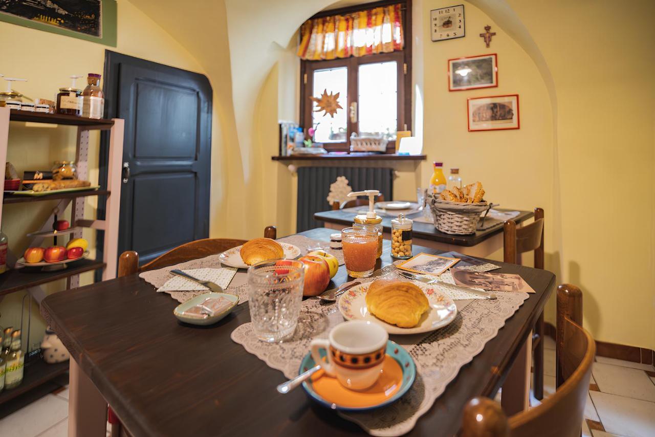 Bed & Breakfast Gabriella Exilles エクステリア 写真